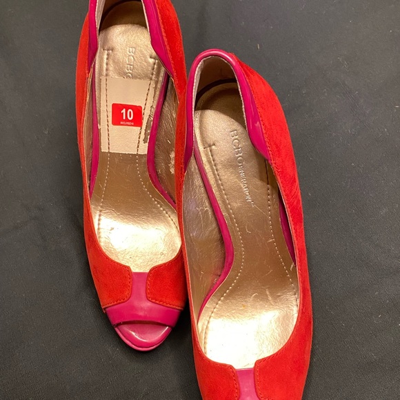 BCBG Red Suede and Fuchsia Patent Leather 5 inch Peep Toe Heels Size 10 Shoes - Picture 11 of 14